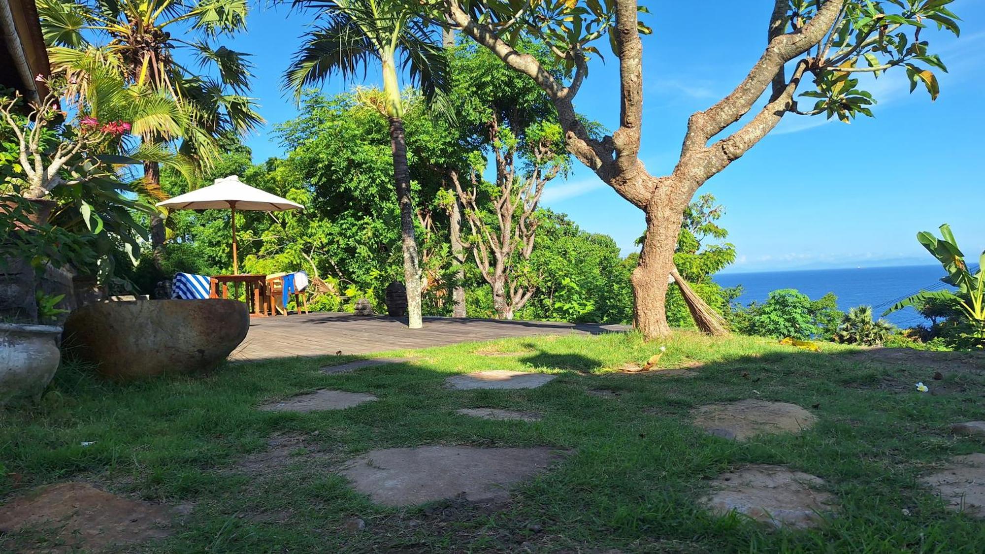 Frangipani Inn & Restaurant Seraya Extérieur photo